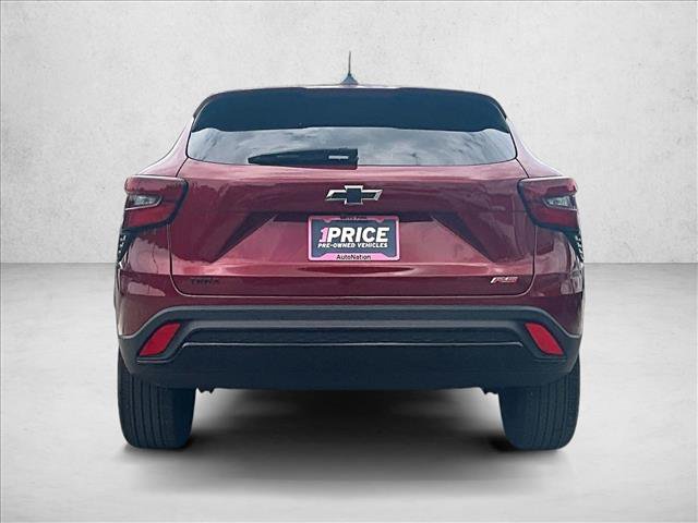 Certified 2024 Chevrolet Trax RS FWD image 4