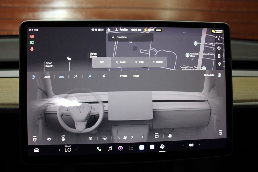Used 2023 Tesla Model Y Long Range AWD/4WD image 29