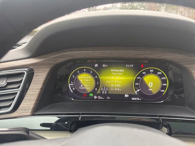 Used 2024 Volkswagen Atlas SEL Premium R-Line image 25