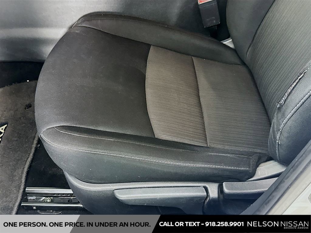 Used 2021 Nissan Sentra SV FWD image 18