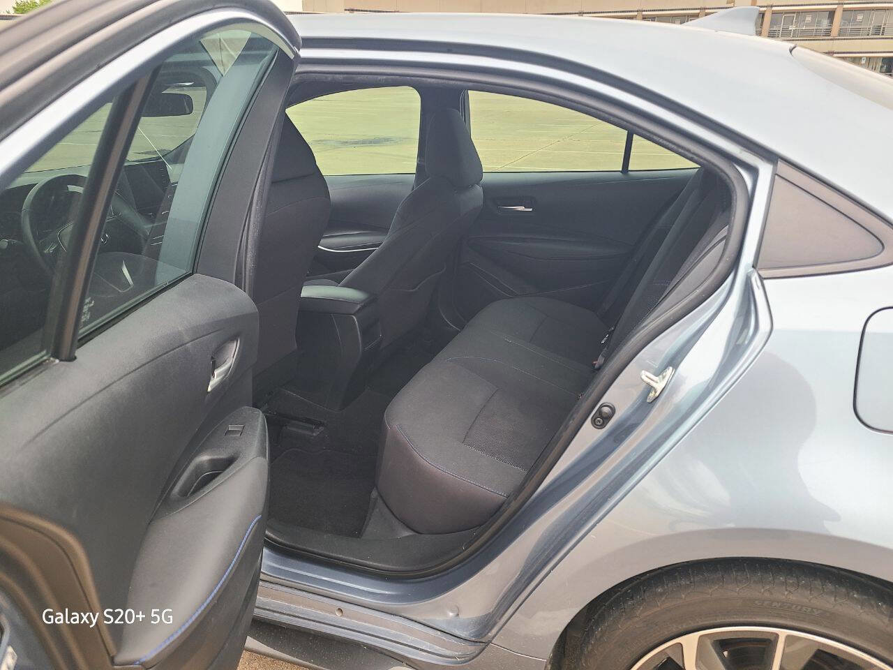 Used 2020 Toyota Corolla SE FWD image 13