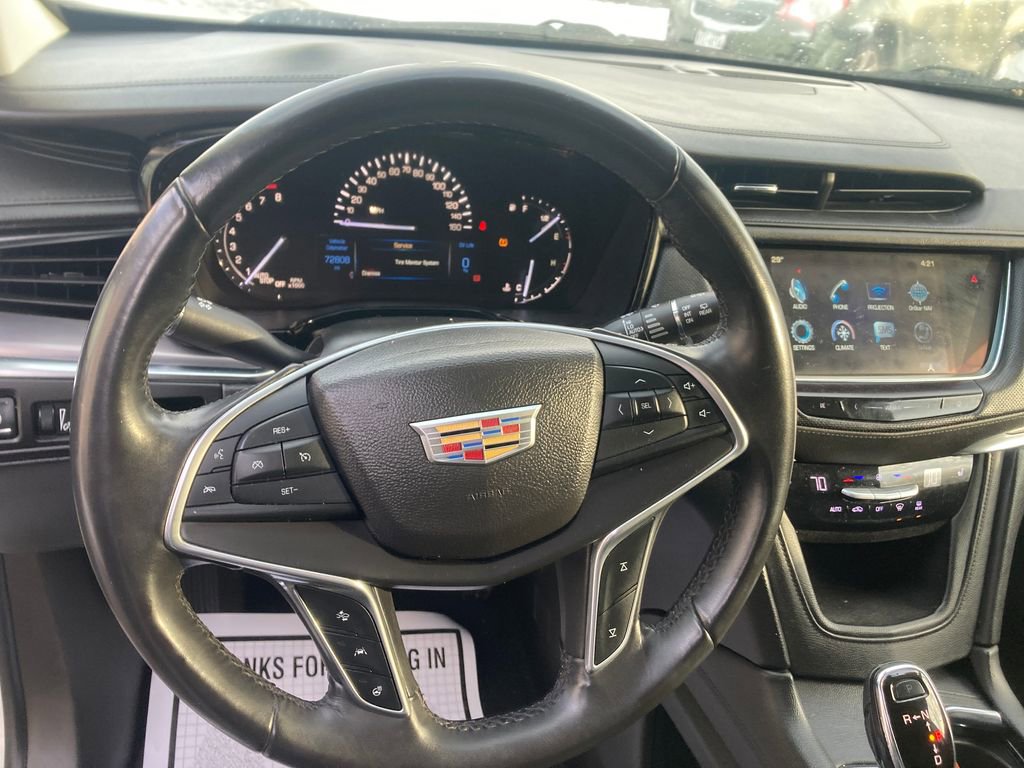 Used 2017 Cadillac XT5 Luxury image 18