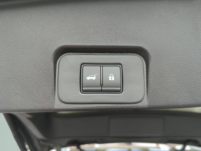 New 2026 Nissan Rogue SV AWD/4WD image 18