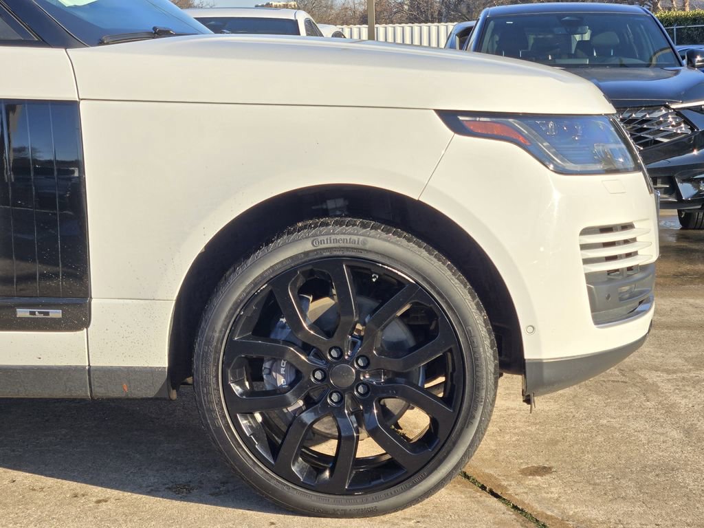 Used 2018 Land Rover Range Rover Long Wheelbase Supercharged image 11