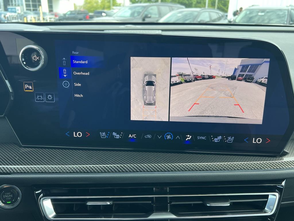 New 2026 Chevrolet Traverse High Country image 5