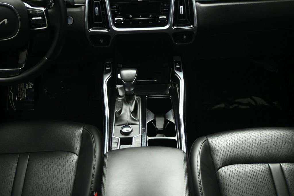 Used 2022 Kia Sorento SX AWD/4WD image 36