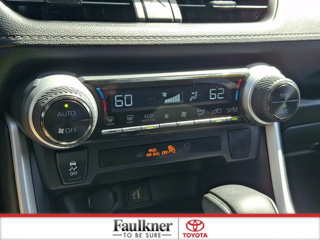Certified 2025 Toyota RAV4 XLE AWD/4WD image 15