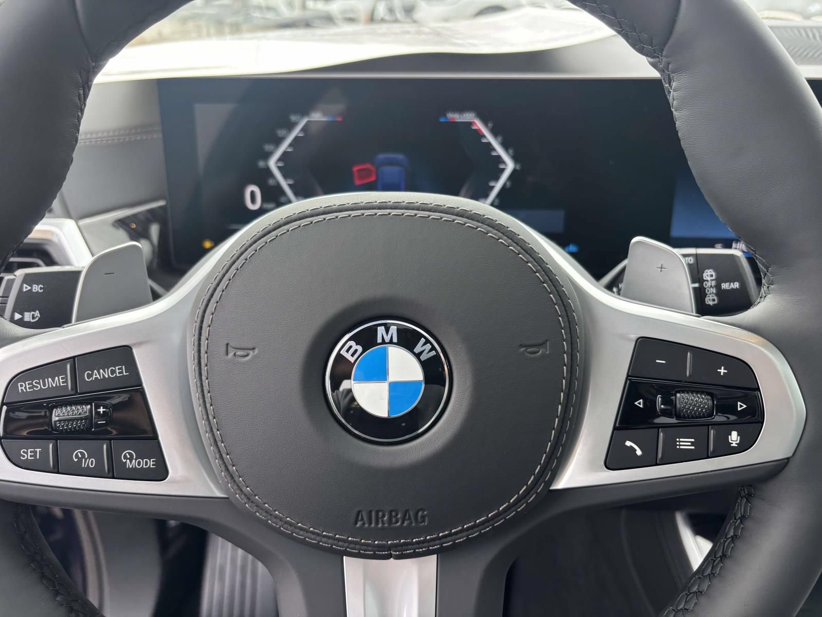 New 2026 BMW X5 xDrive40i w/ M Sport Package AWD/4WD image 16