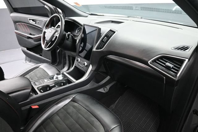 Used 2024 Ford Edge ST-Line AWD/4WD image 26