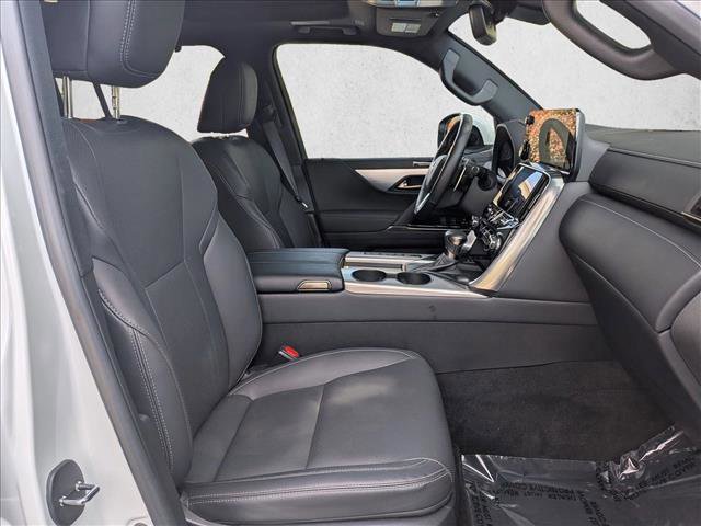 Used 2023 Lexus LX 600 F Sport image 24