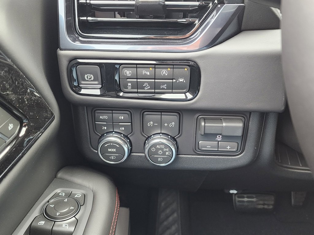 New 2026 GMC Yukon XL AT4 Ultimate image 19