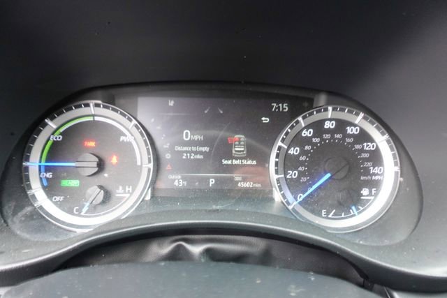 Certified 2023 Toyota Highlander XLE image 16