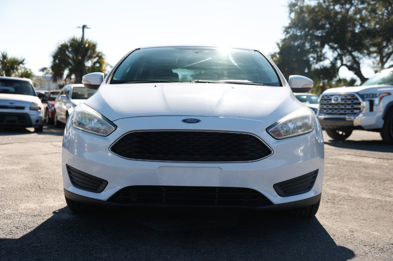 Used 2015 Ford Focus SE image 17