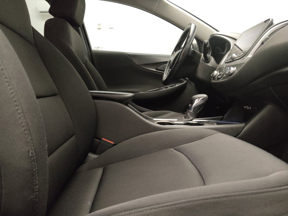 Used 2021 Chevrolet Malibu RS FWD image 21