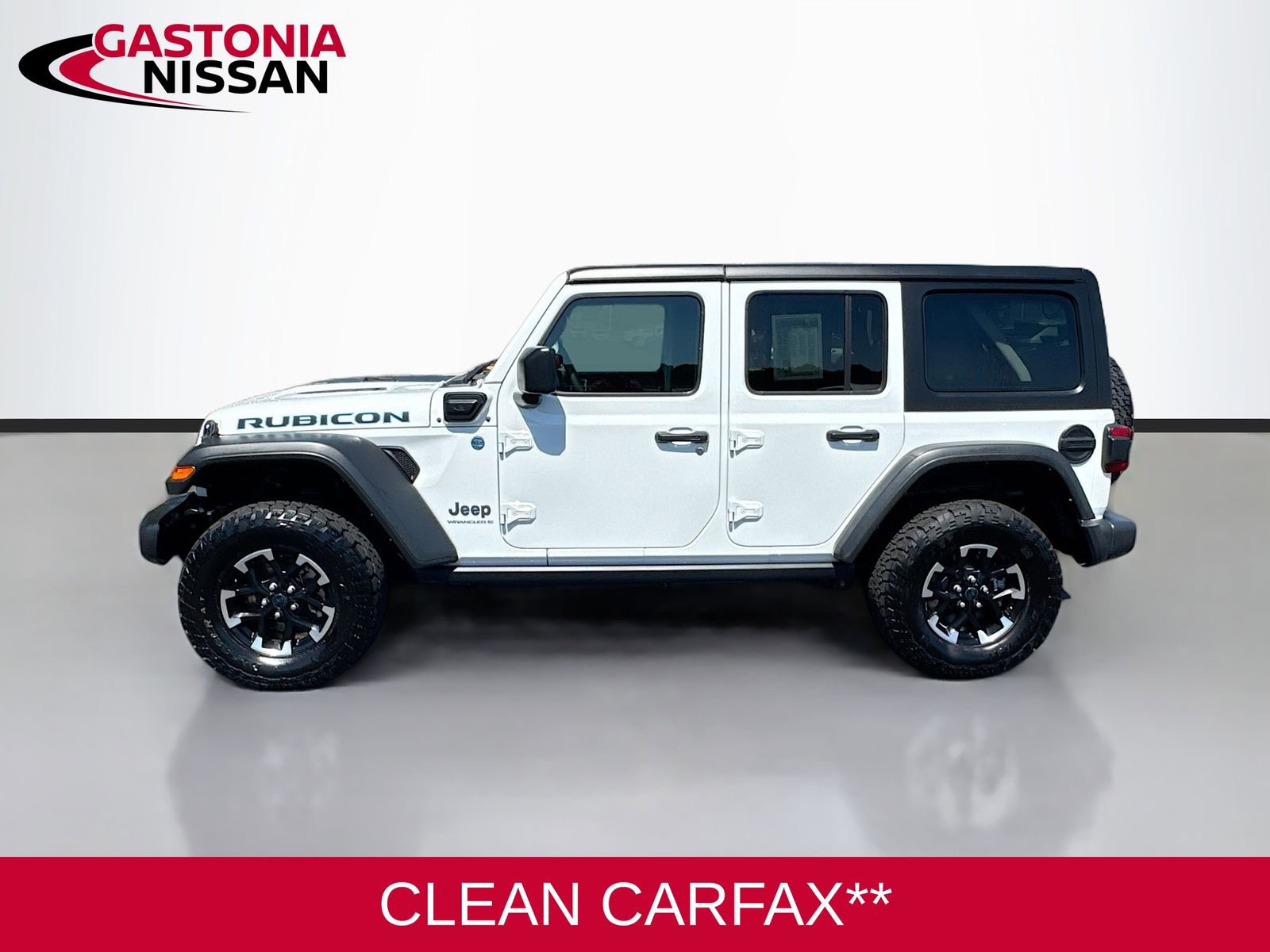 Used 2024 Jeep Wrangler Unlimited Rubicon 4xe AWD/4WD image 5