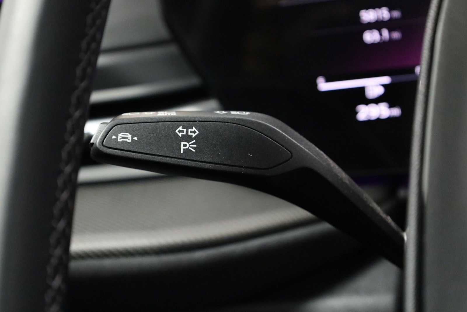 Certified 2025 Audi SQ5 Premium Plus w/ Premium Plus Package image 28