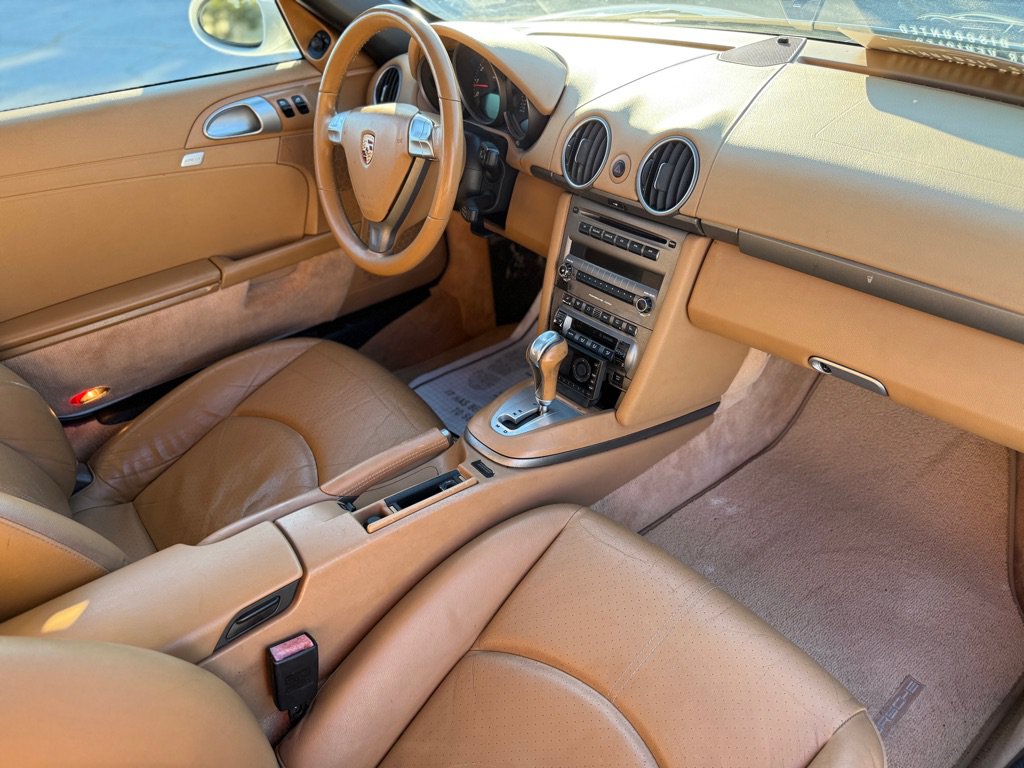 Used 2006 Porsche Boxster RWD image 21