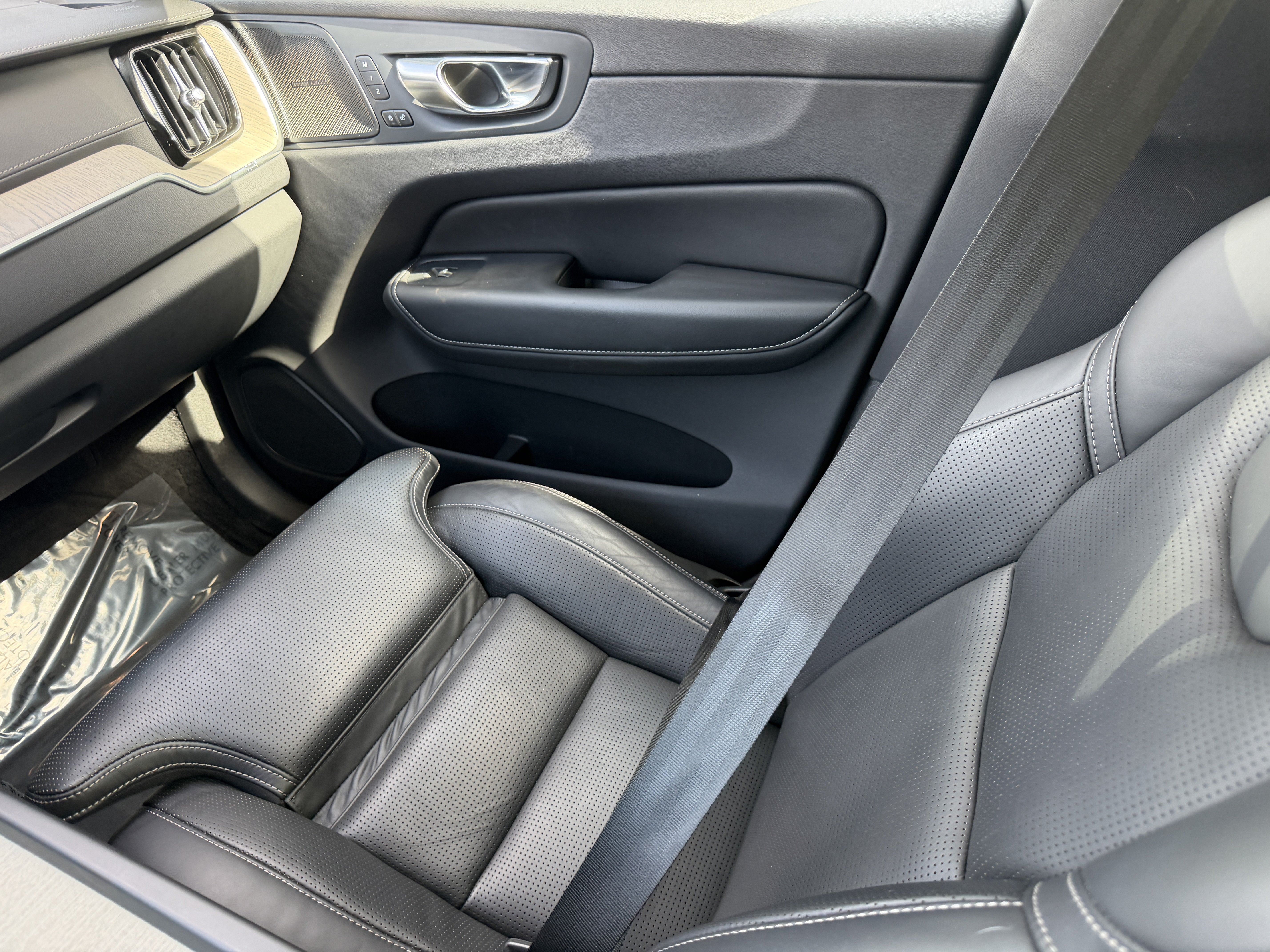 Used 2021 Volvo XC60 T5 Inscription w/ Advanced Package FWD image 20