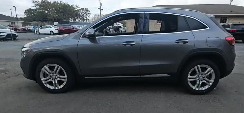 Used 2021 Mercedes-Benz GLA 250 4MATIC image 2