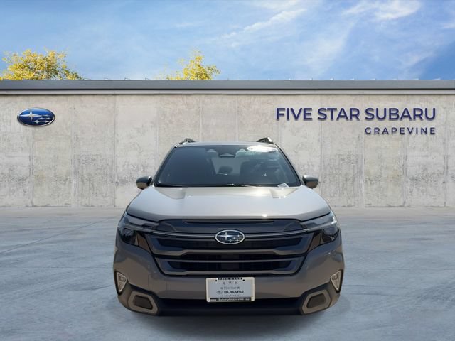 Used 2025 Subaru Forester Limited AWD/4WD image 3