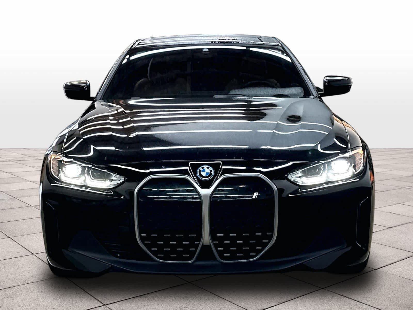 Used 2024 BMW i4 eDrive35 RWD image 3