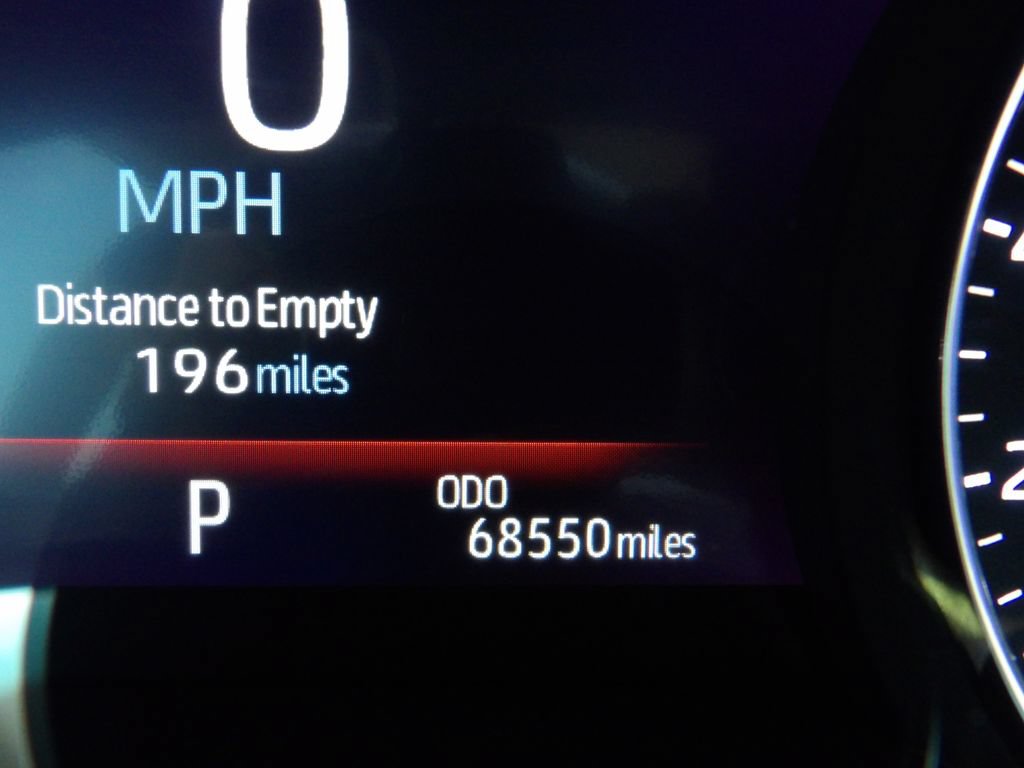 Used 2020 Toyota Avalon Limited FWD image 19