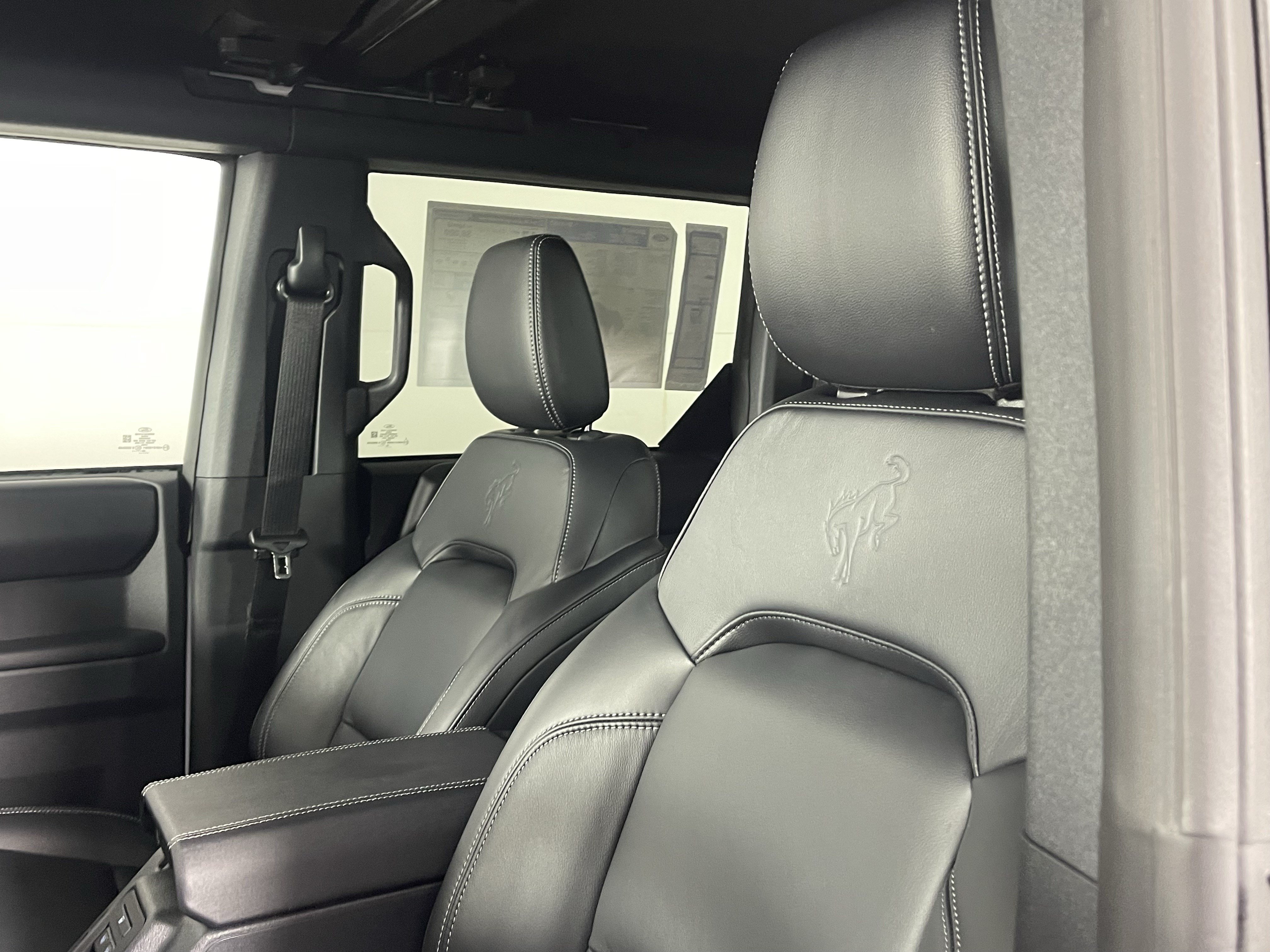 New 2026 Ford Bronco Outer Banks w/ Sasquatch Package AWD/4WD image 19