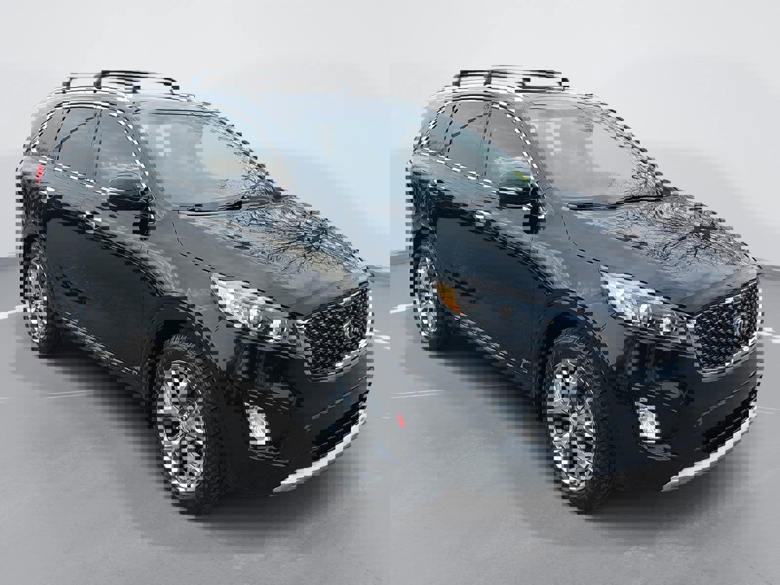 Used 2017 Kia Sorento SX image 3