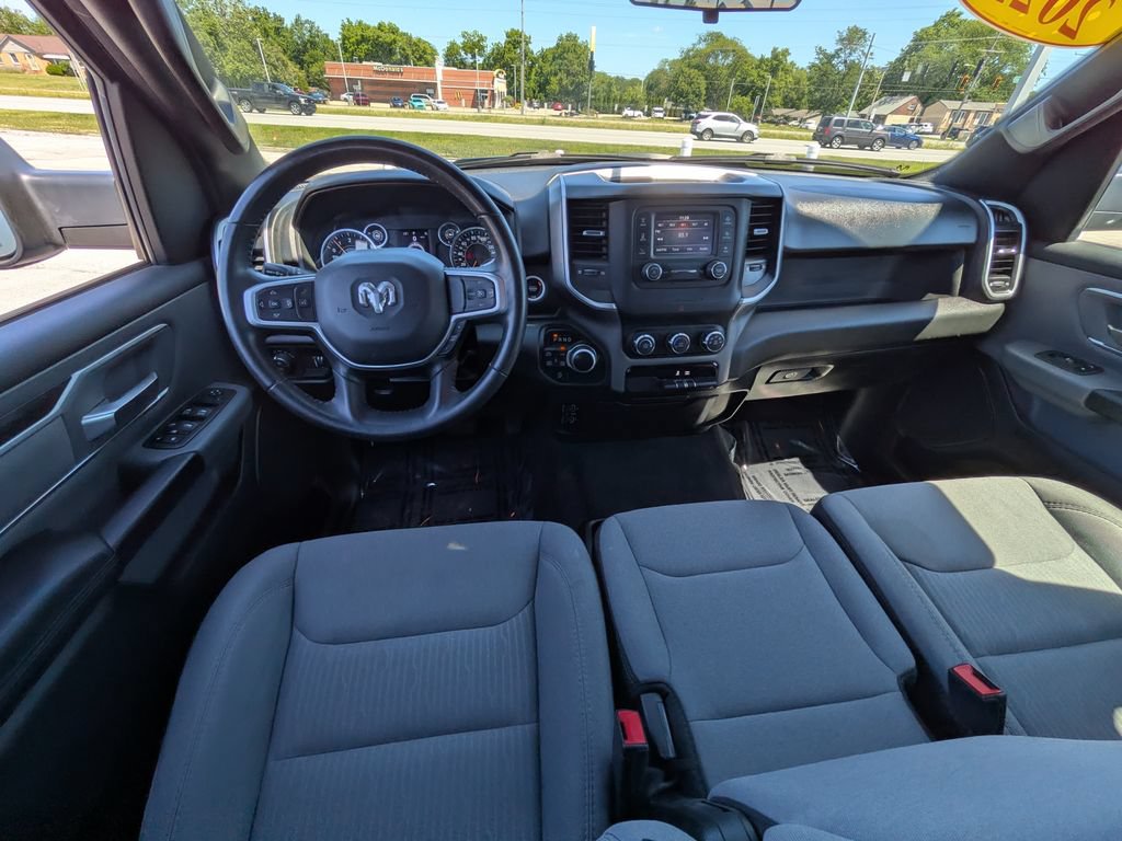 Used 2022 RAM 1500 Big Horn AWD/4WD image 12