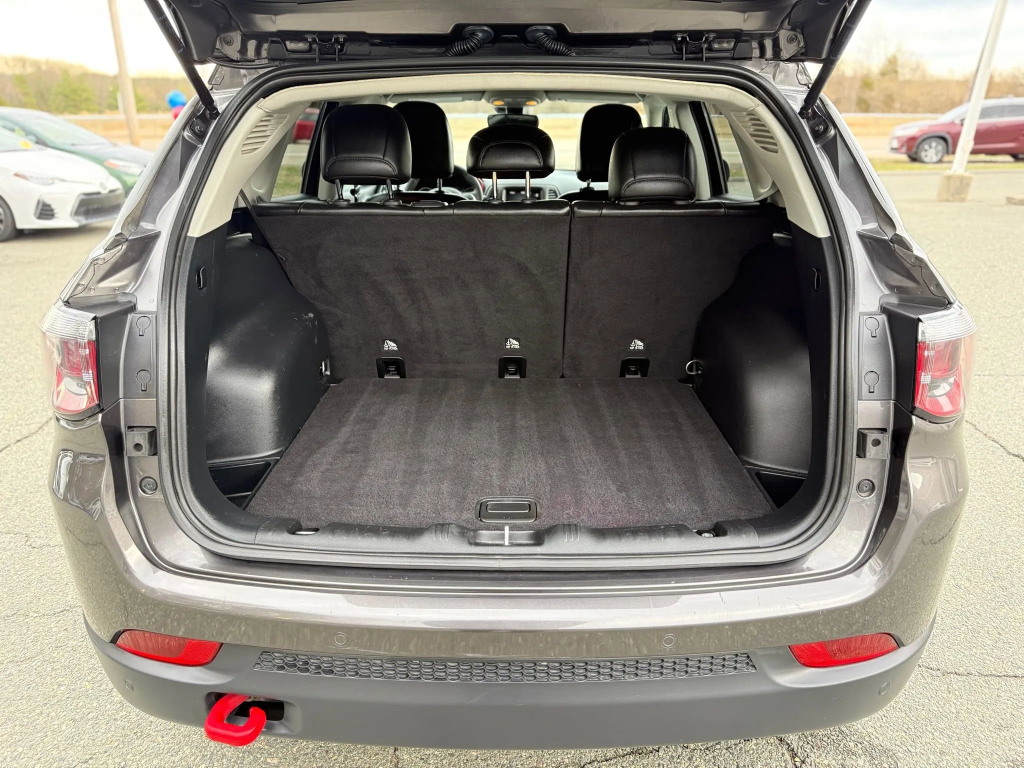 Used 2021 Jeep Compass Trailhawk image 13