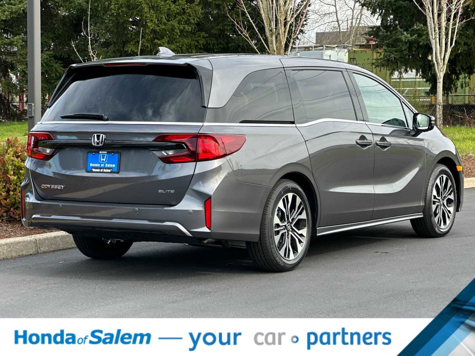 New 2026 Honda Odyssey Elite image 2