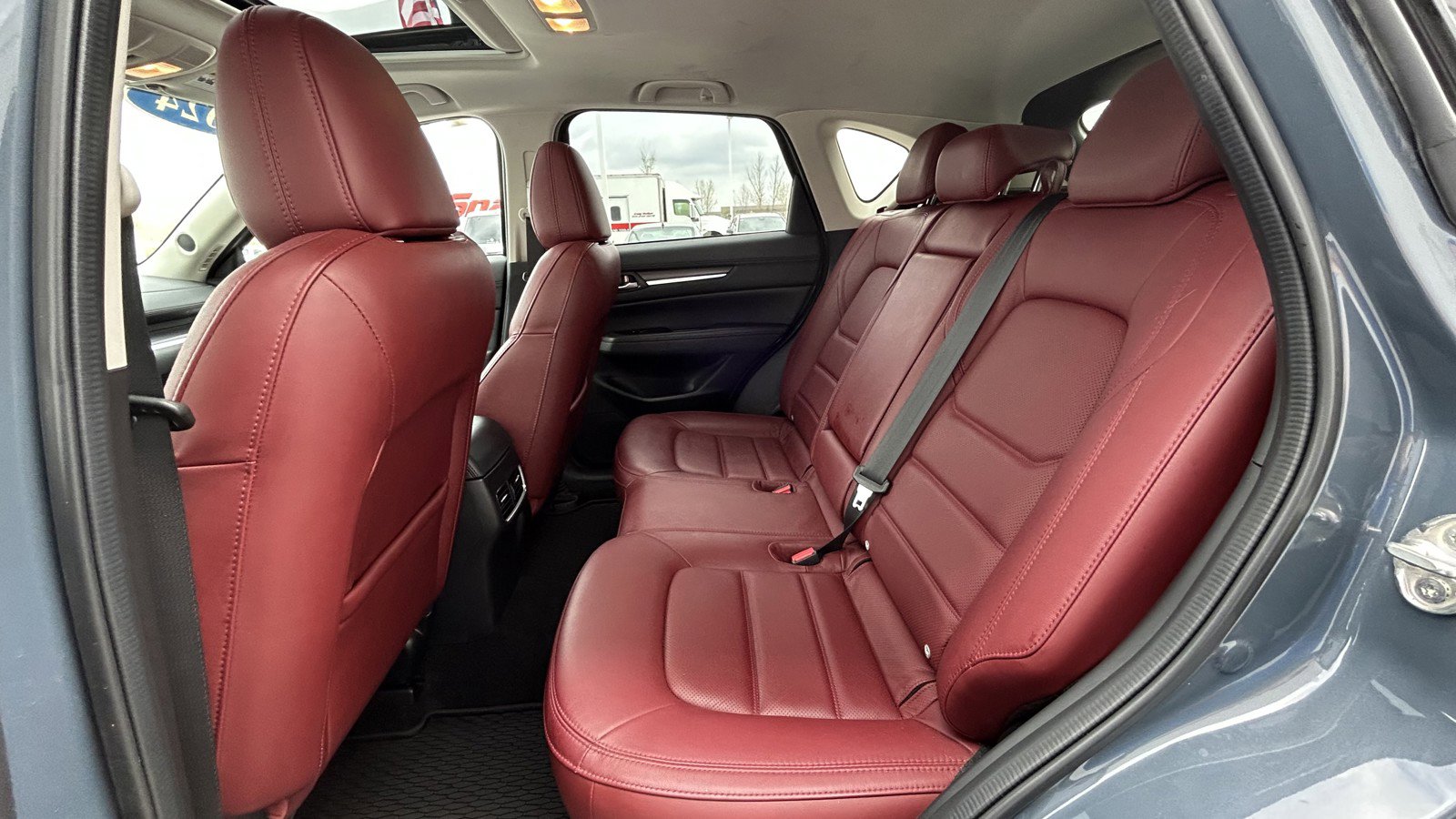 Used 2024 MAZDA CX-5 Carbon Edition image 13