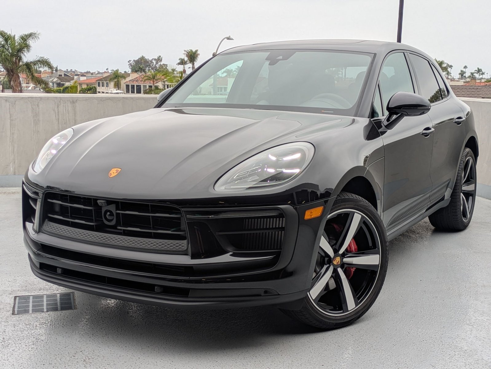 New 2025 Porsche Macan S AWD/4WD image 1