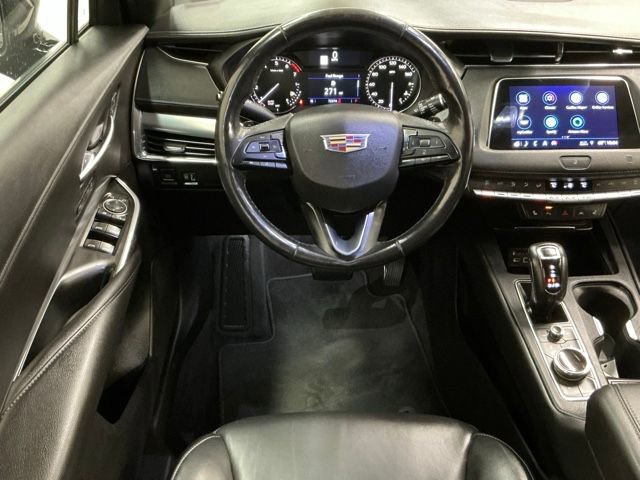 Used 2019 Cadillac XT4 Premium Luxury w/ Cold Weather Package image 11