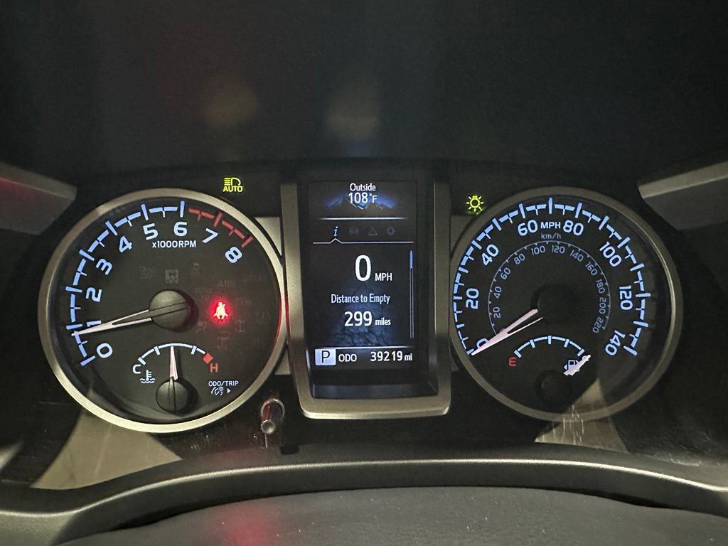 Used 2023 Toyota Tacoma SR5 w/ Technology Package AWD/4WD image 23