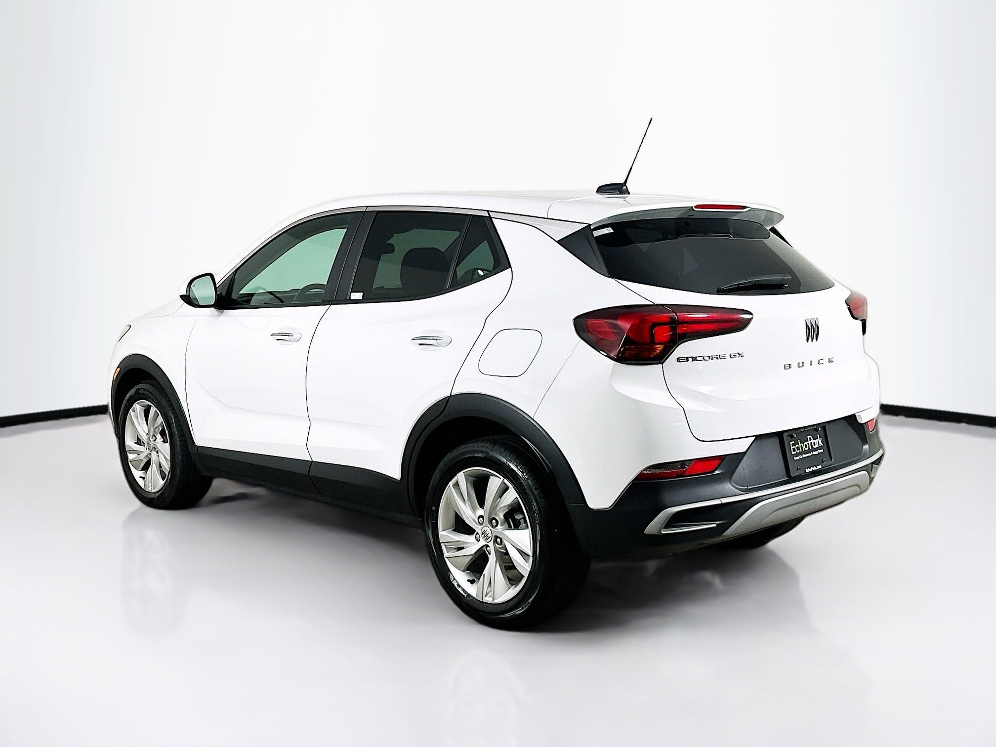 Used 2024 Buick Encore GX Preferred FWD image 5
