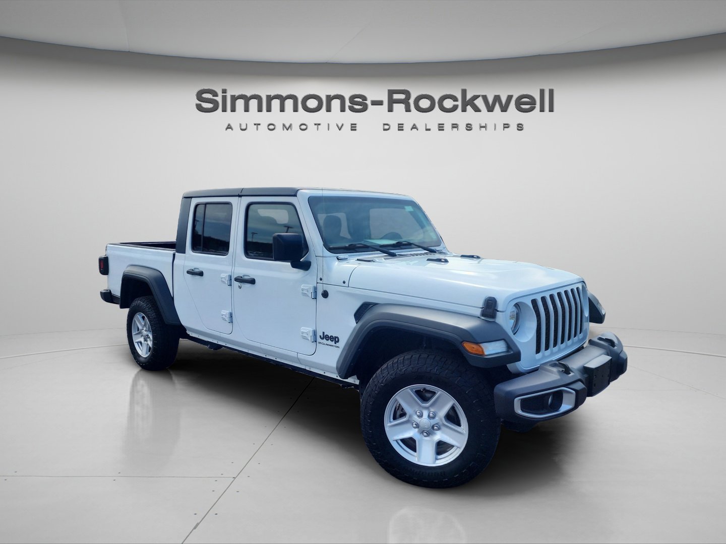 Used 2023 Jeep Gladiator Sport image 3