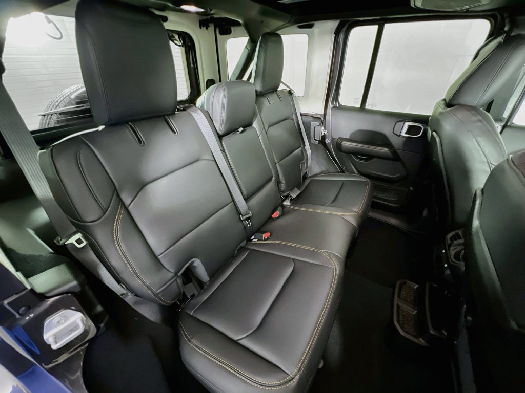 New 2027 Jeep Wrangler Unlimited Sahara AWD/4WD image 27