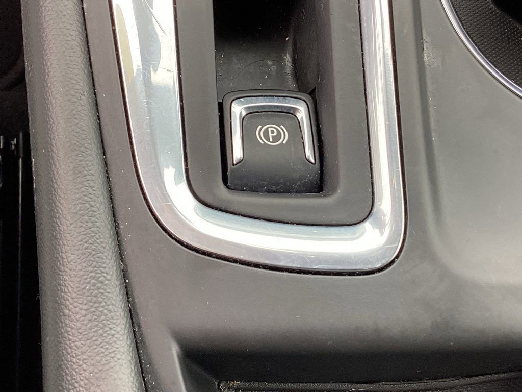 Used 2023 Chevrolet Equinox LT AWD/4WD image 37