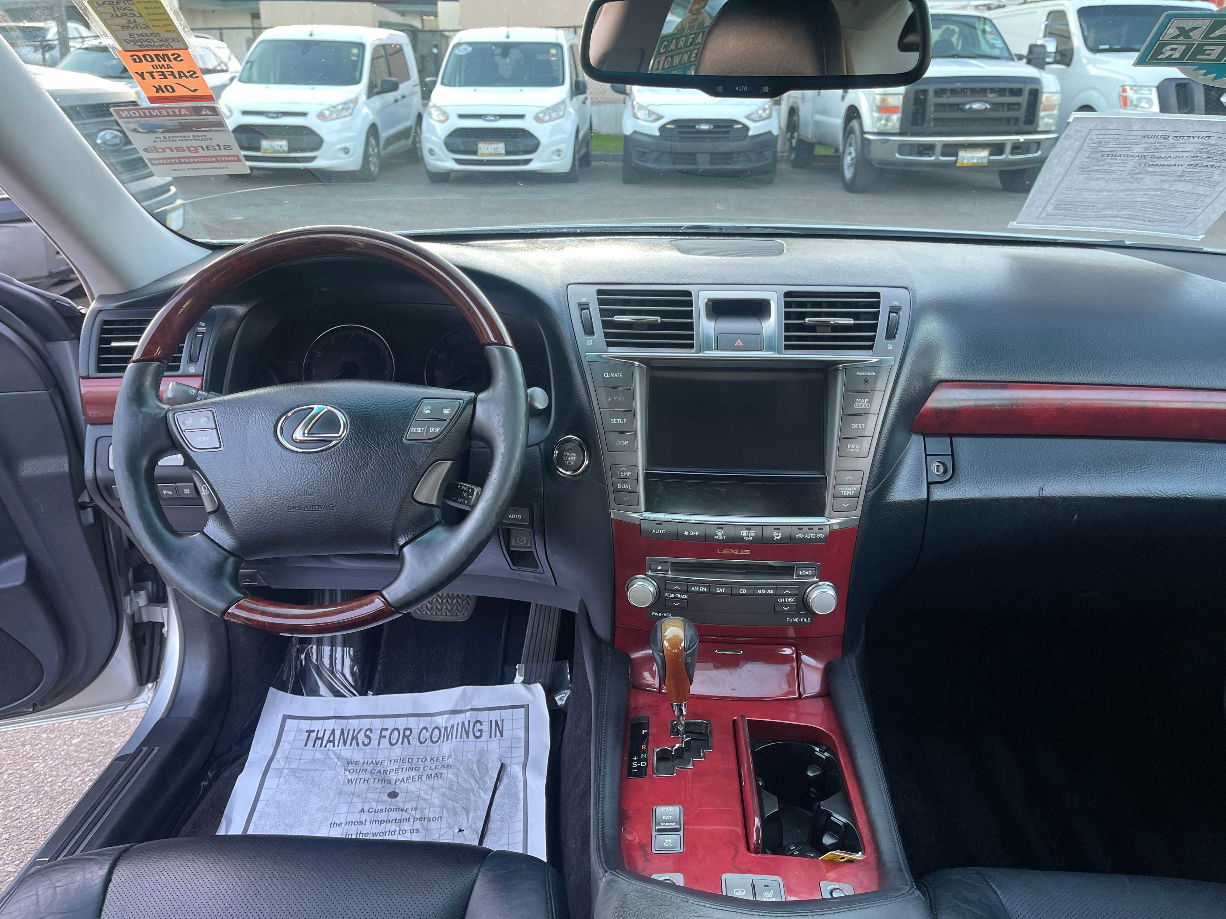 Used 2011 Lexus LS 460 w/ Comfort Pkg image 14