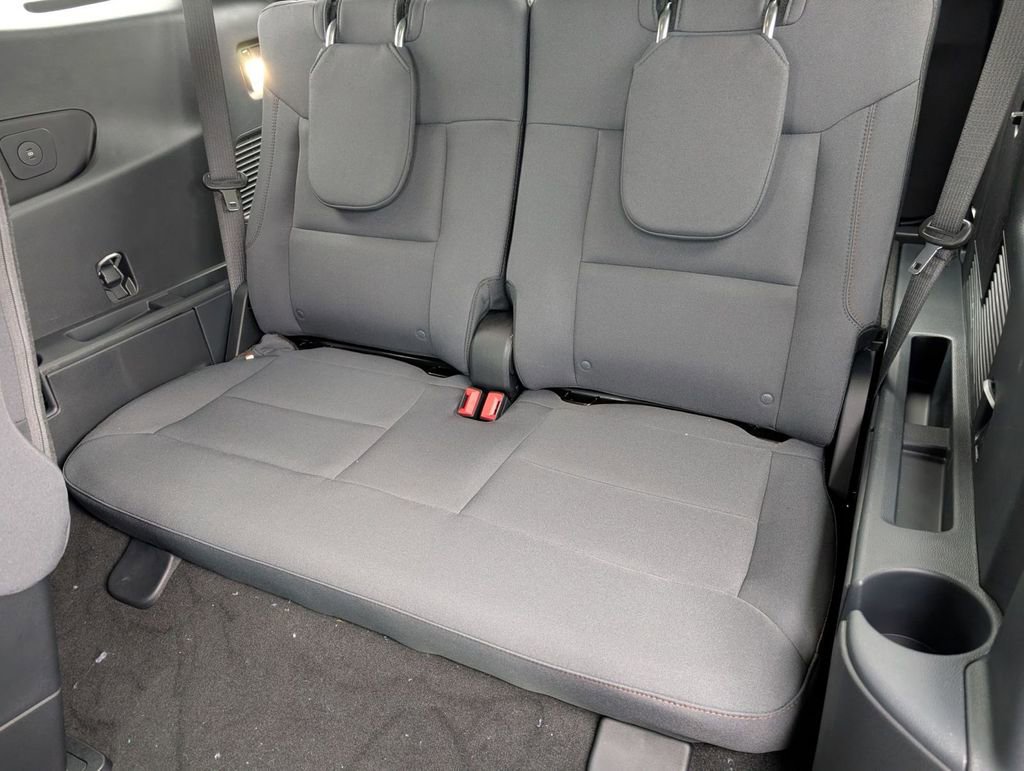 New 2026 Ford Explorer Active image 42