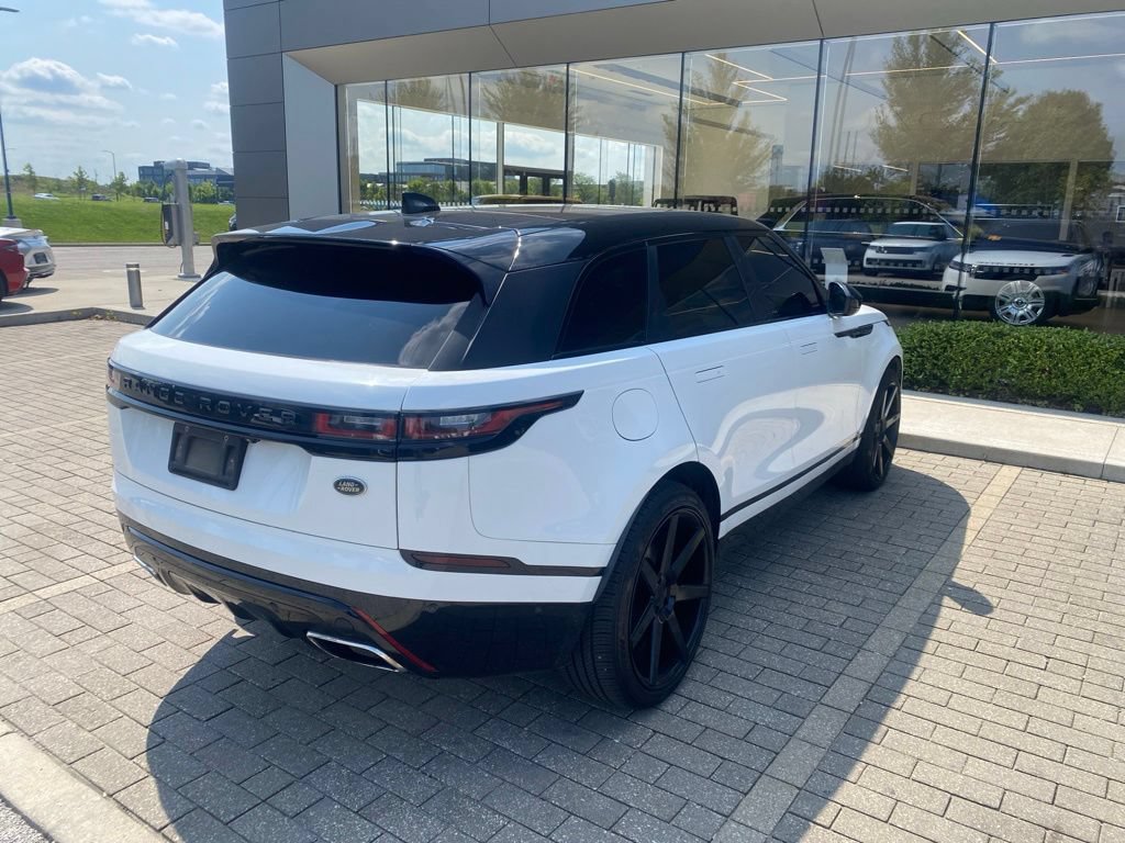Used 2018 Land Rover Range Rover Velar R-Dynamic SE AWD/4WD image 5