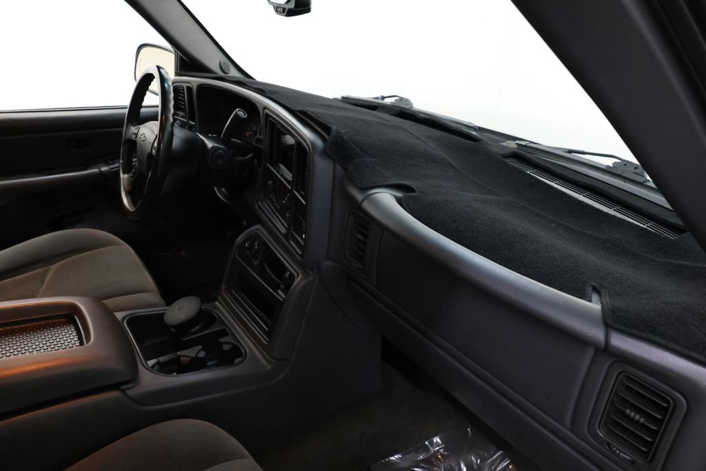 Used 2004 Chevrolet Silverado 1500 LS w/ Safe and Sound Package RWD image 63