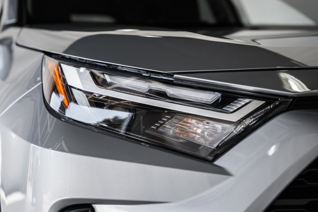 New 2025 Toyota RAV4 XLE image 12