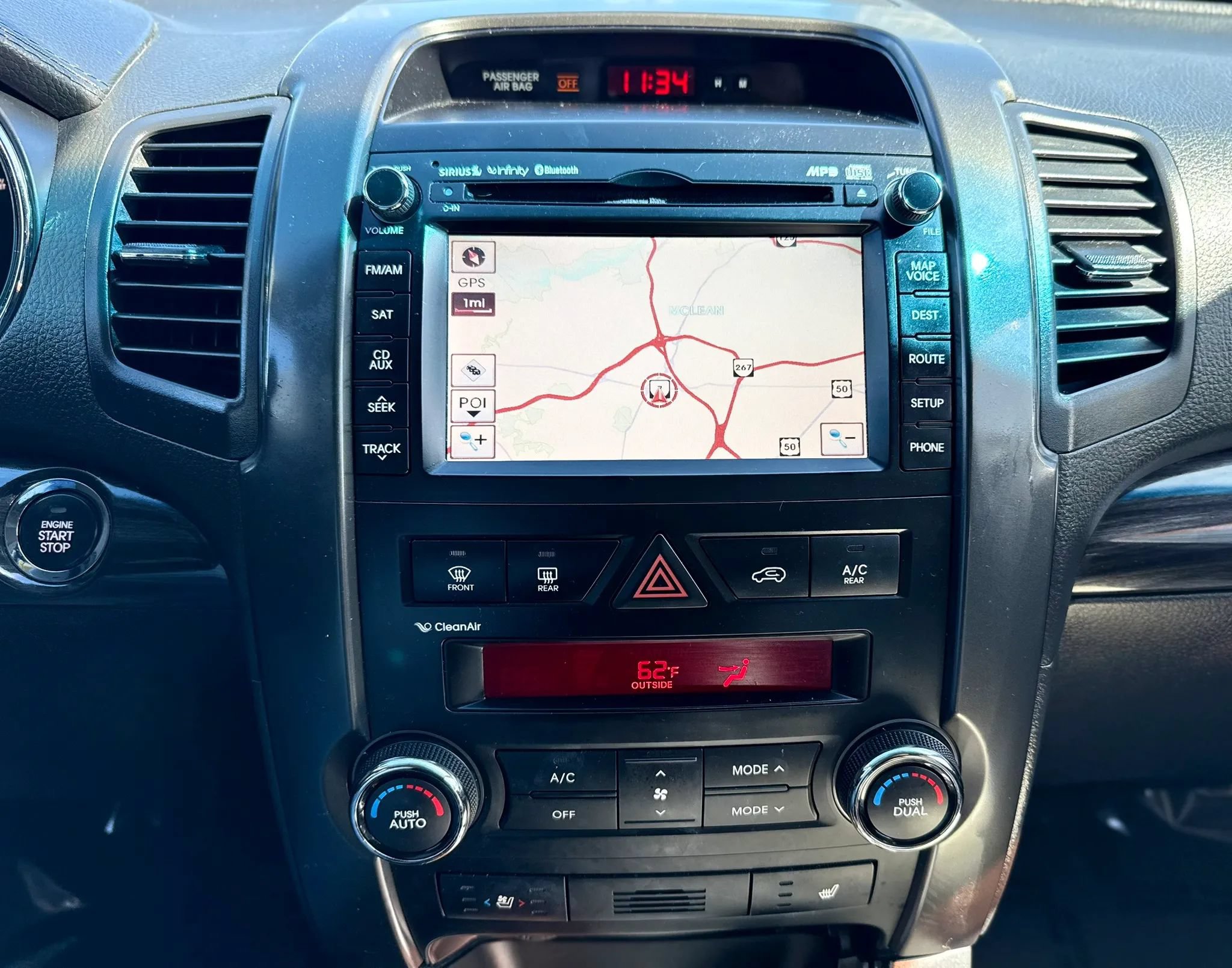 Used 2013 Kia Sorento SX w/ SX Premium Pkg AWD/4WD image 17