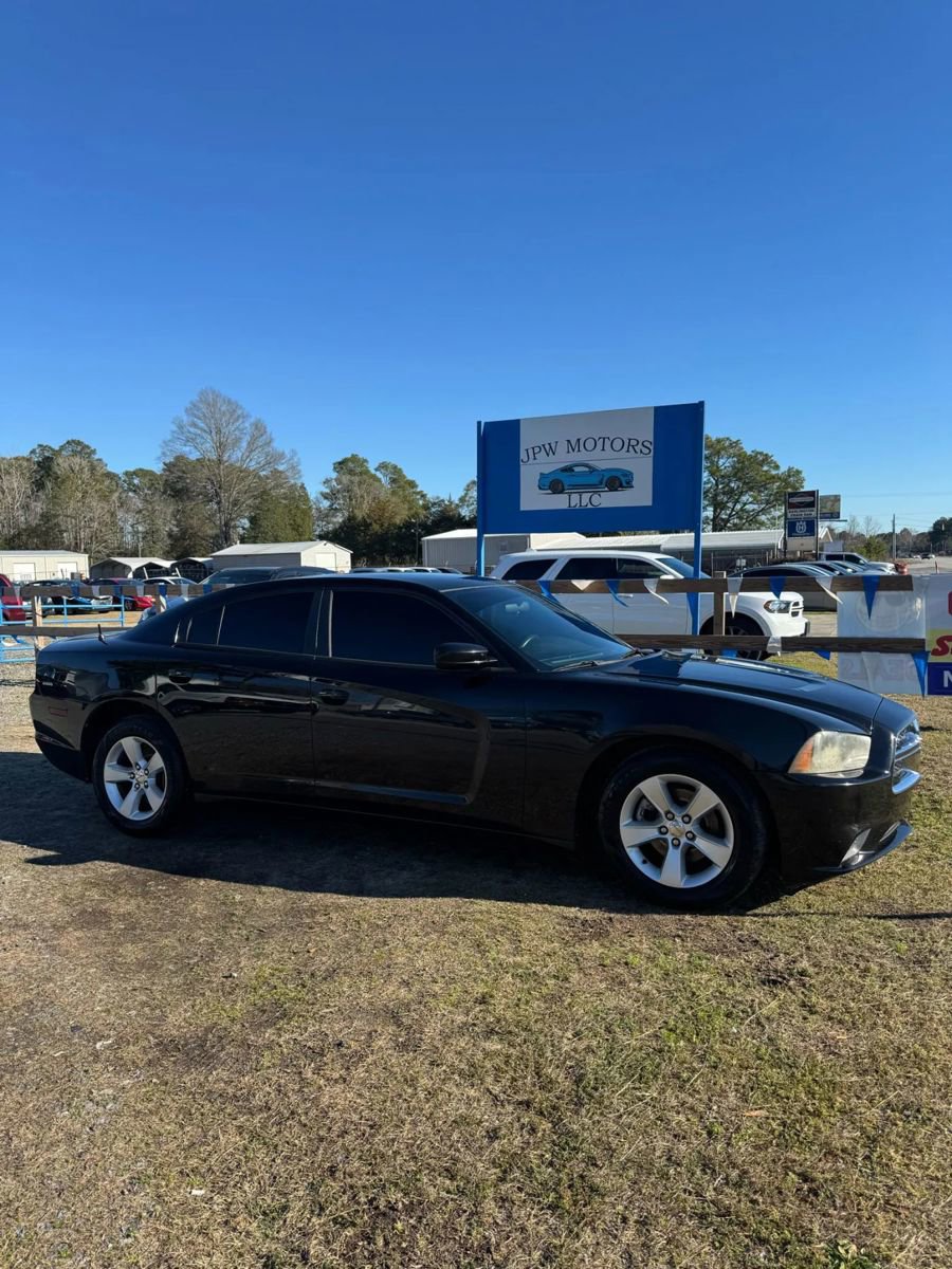 Used 2014 Dodge Charger SE
