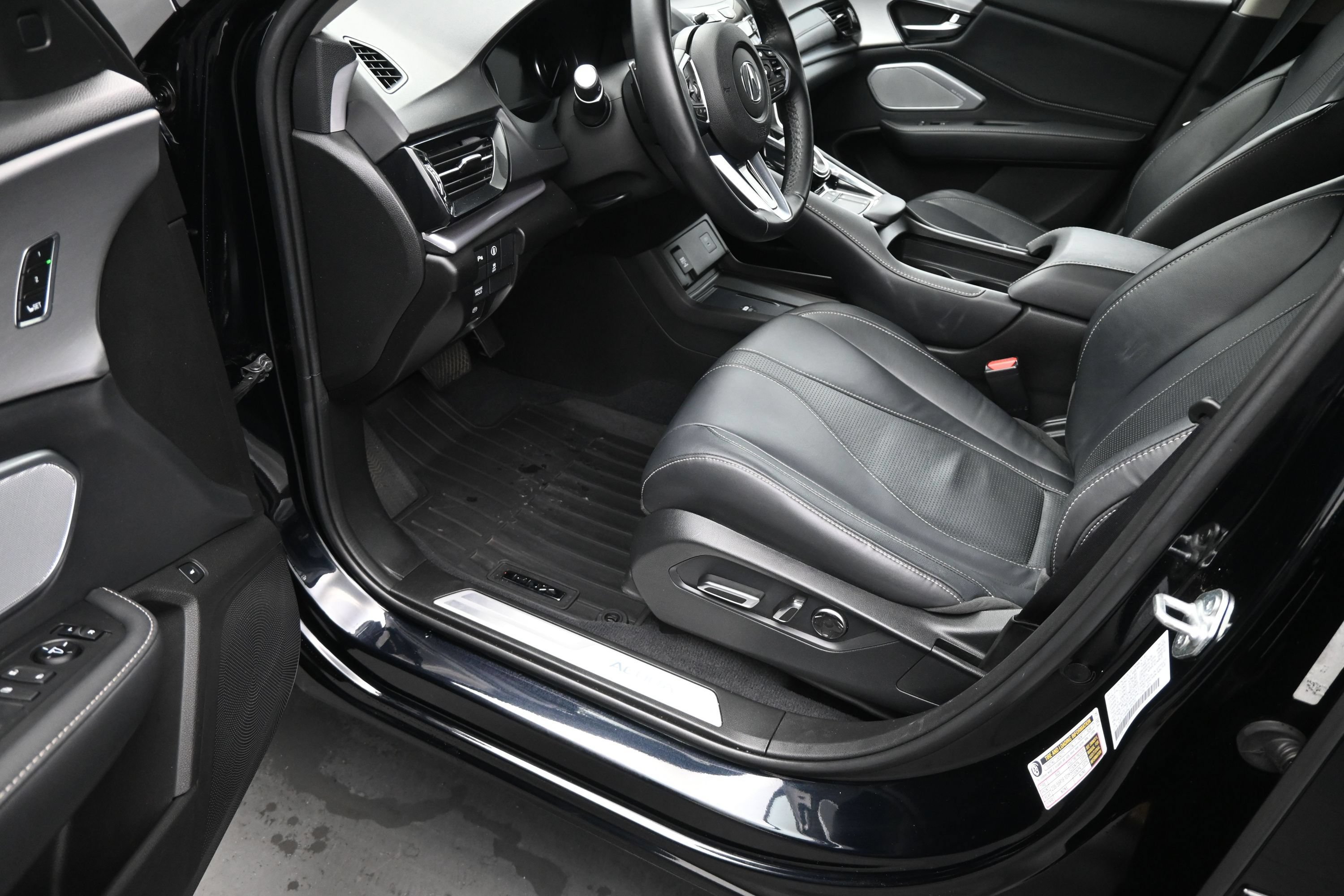 Used 2022 Acura RDX w/ Technology Package FWD image 14
