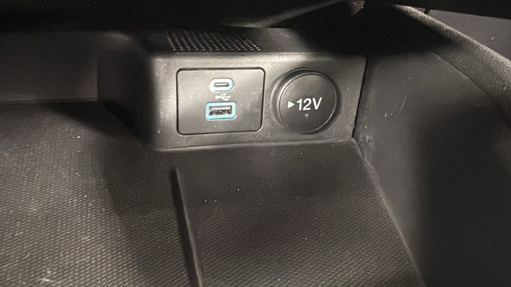 Used 2023 Ford Escape ST-Line AWD/4WD image 28