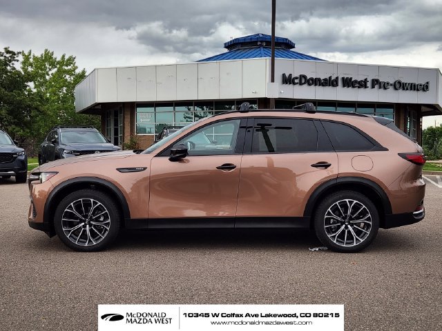 Used 2025 MAZDA CX-70 Plug-In Hybrid w/ Premium Pkg AWD/4WD image 4