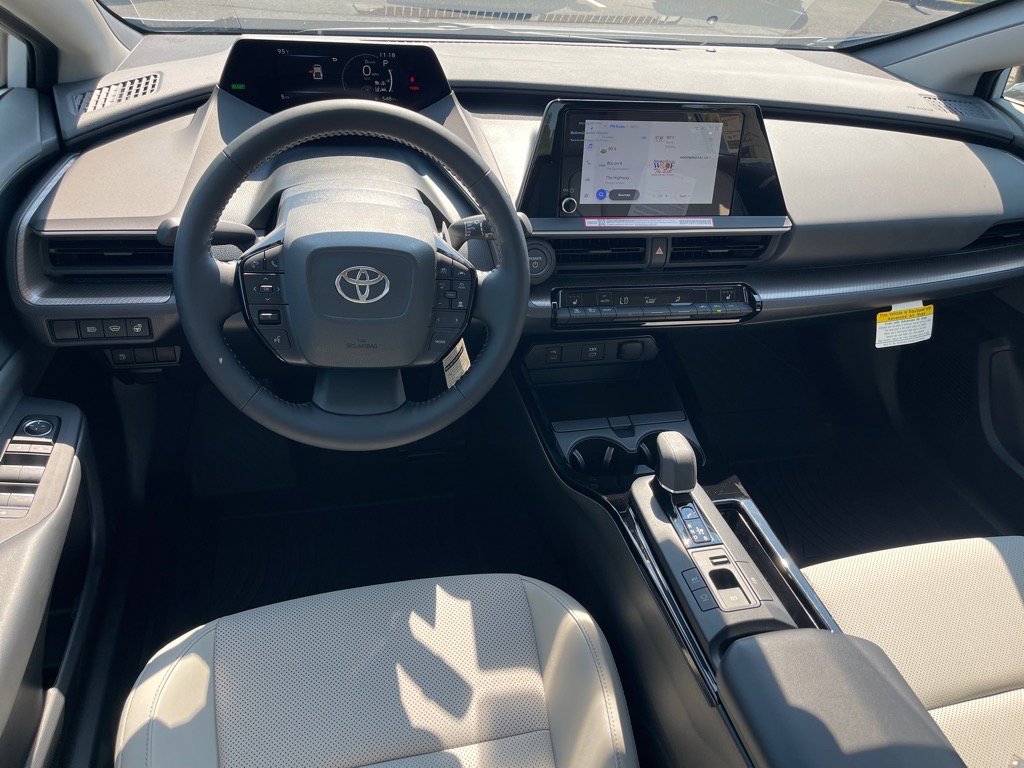 New 2026 Toyota Prius XLE FWD image 4